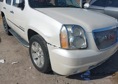 2009 GMC Yukon Denali z USA, uszkodzony, nr VIN 1GKFC03259R164789